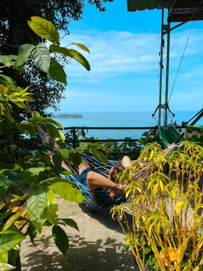 The View Padang, Amazing View, 8 Mins Mentawai Fast Ferry, Cold Beer,Close To Restaurants Padang (Sumatra) Ngoại thất bức ảnh